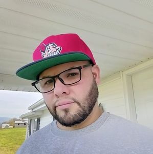 Meet your Posher, Eli